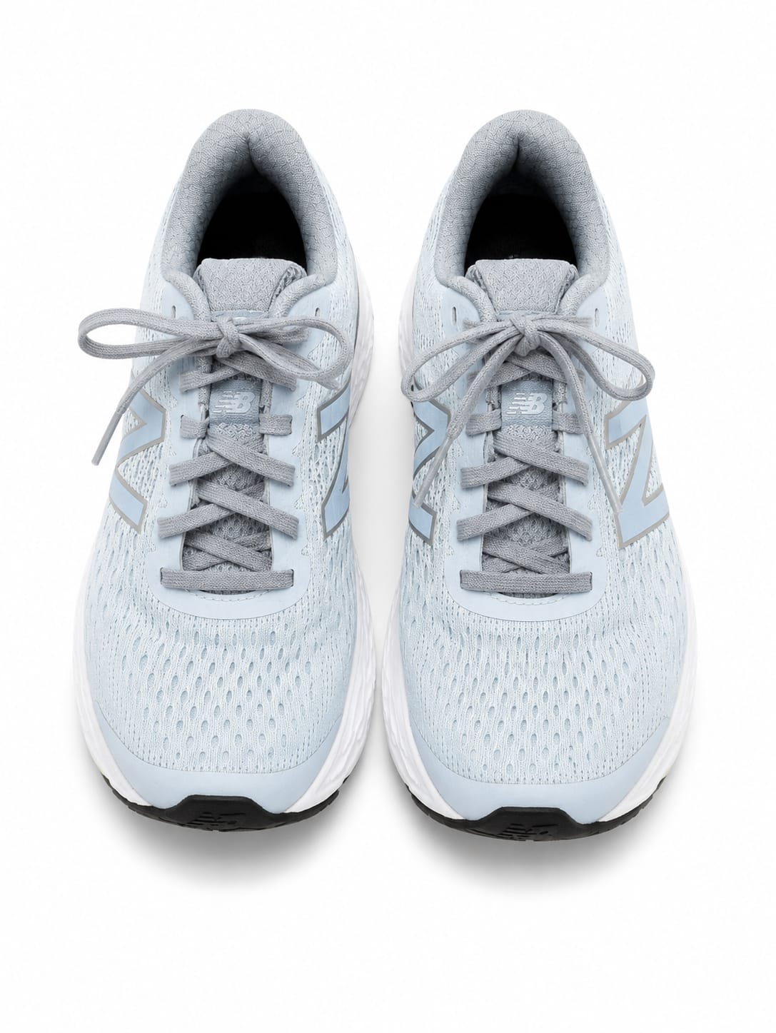 New Balance Men’s Sports Shoes | Running, Gym & Training Sneakers – Premium Pre-Owned