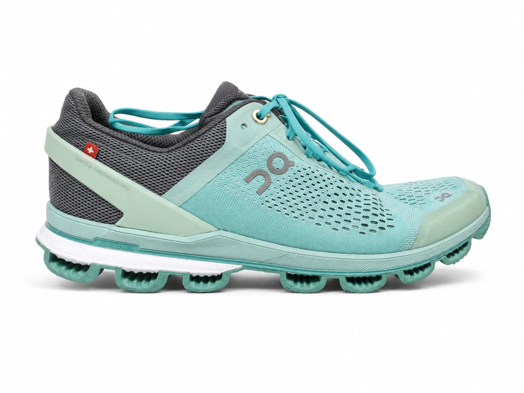 On Cloudsurfer Running Shoes | Responsive Cushioned Everyday Trainer