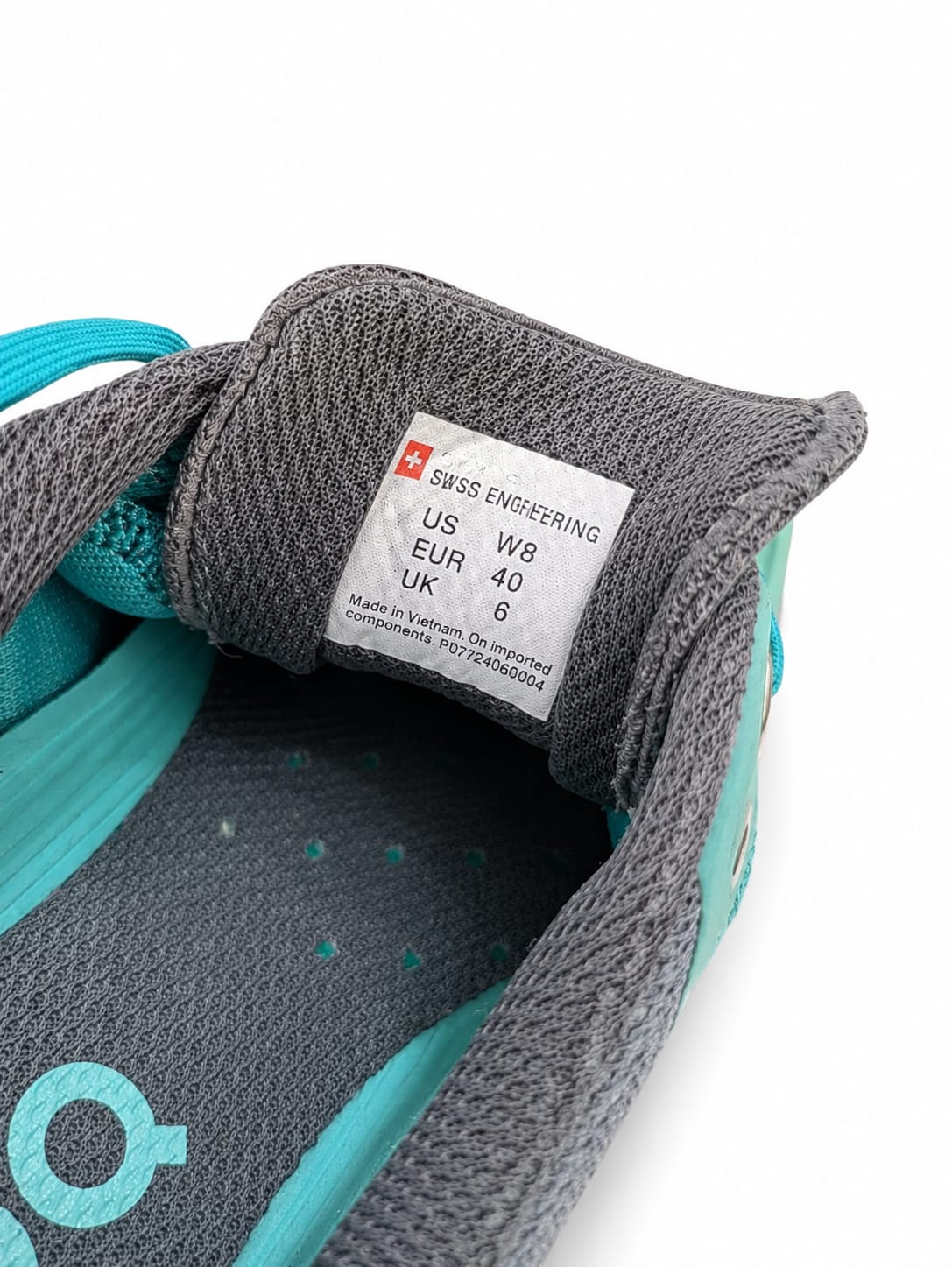 On Cloudsurfer Running Shoes | Responsive Cushioned Everyday Trainer